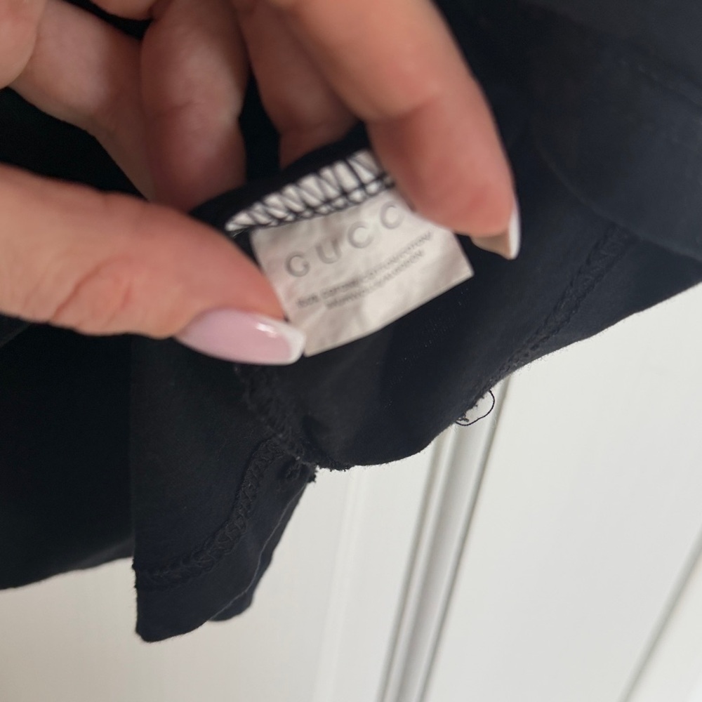Gucci Black Logo T-Shirt - Picture 3 of 5